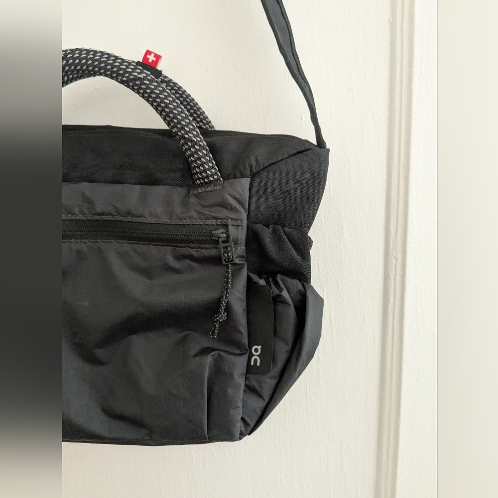 On Running Track Pack Mini Elite - Picture 3 of 4